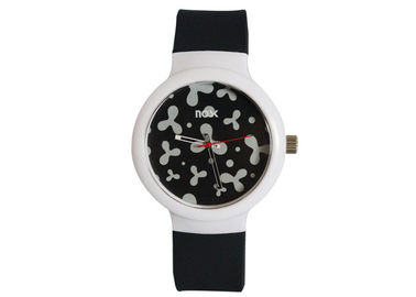 Montre de sport de quartz de boîtier en plastique/montre rouge de mouvement de quartz de filles