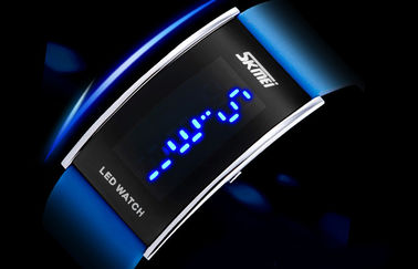 Résistant à l'eau unisexe d'atmosphère de la montre-bracelet 3 de la bande LED Digital d'unité centrale