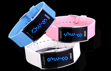 Résistant à l'eau unisexe d'atmosphère de la montre-bracelet 3 de la bande LED Digital d'unité centrale